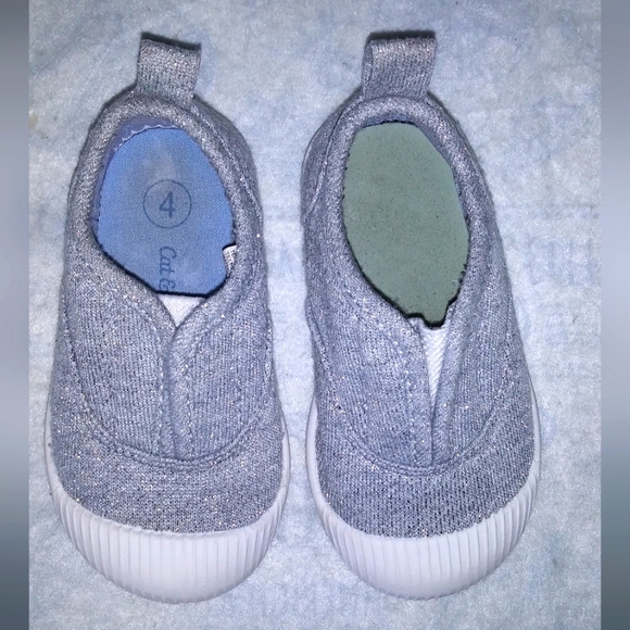 Cat and Jack Toddler Girl- Silver Slip On Shoes - Picture 5 of 6